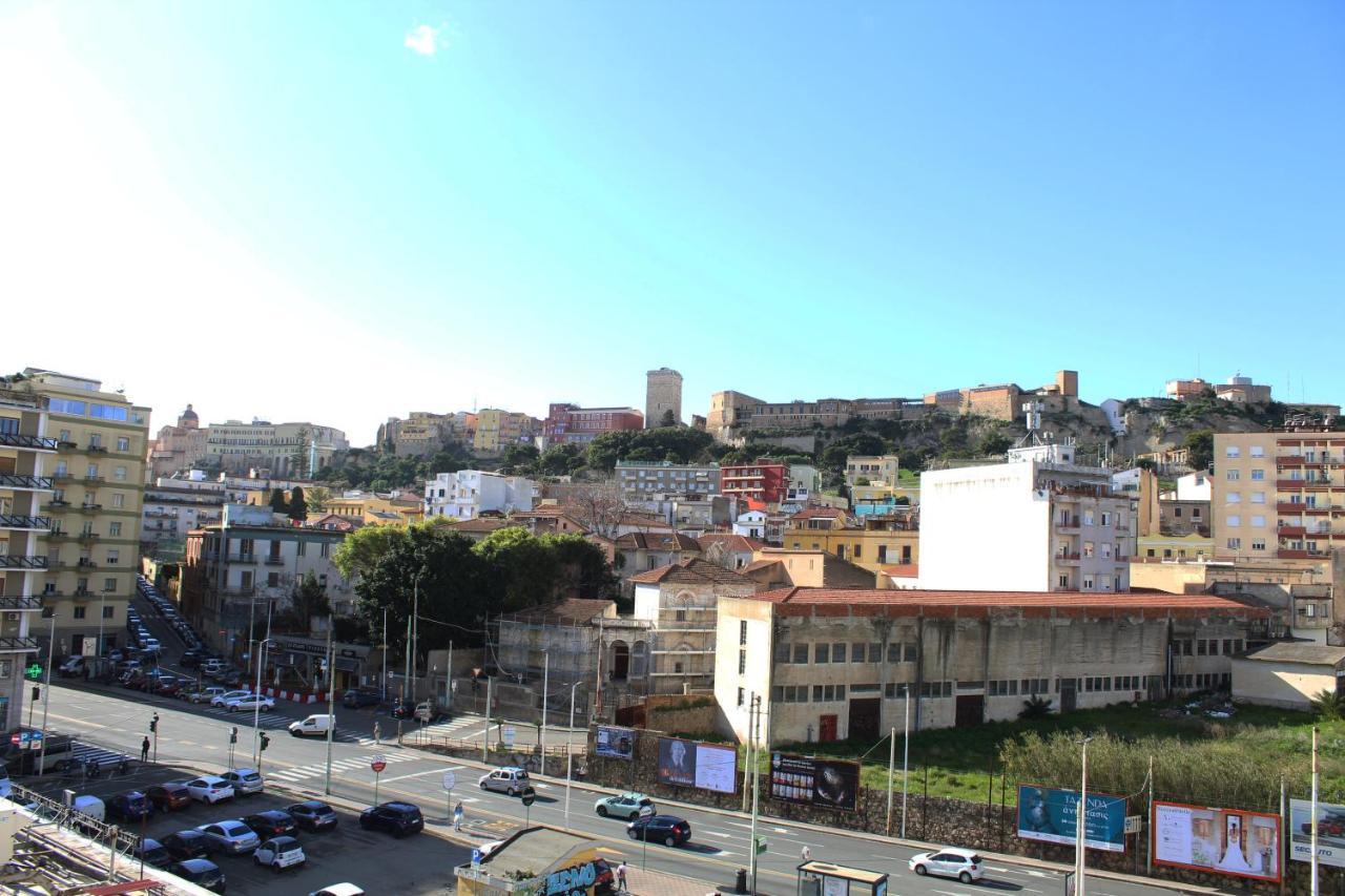 Appartement Luxuryhouse Boboetto à Cagliari Extérieur photo